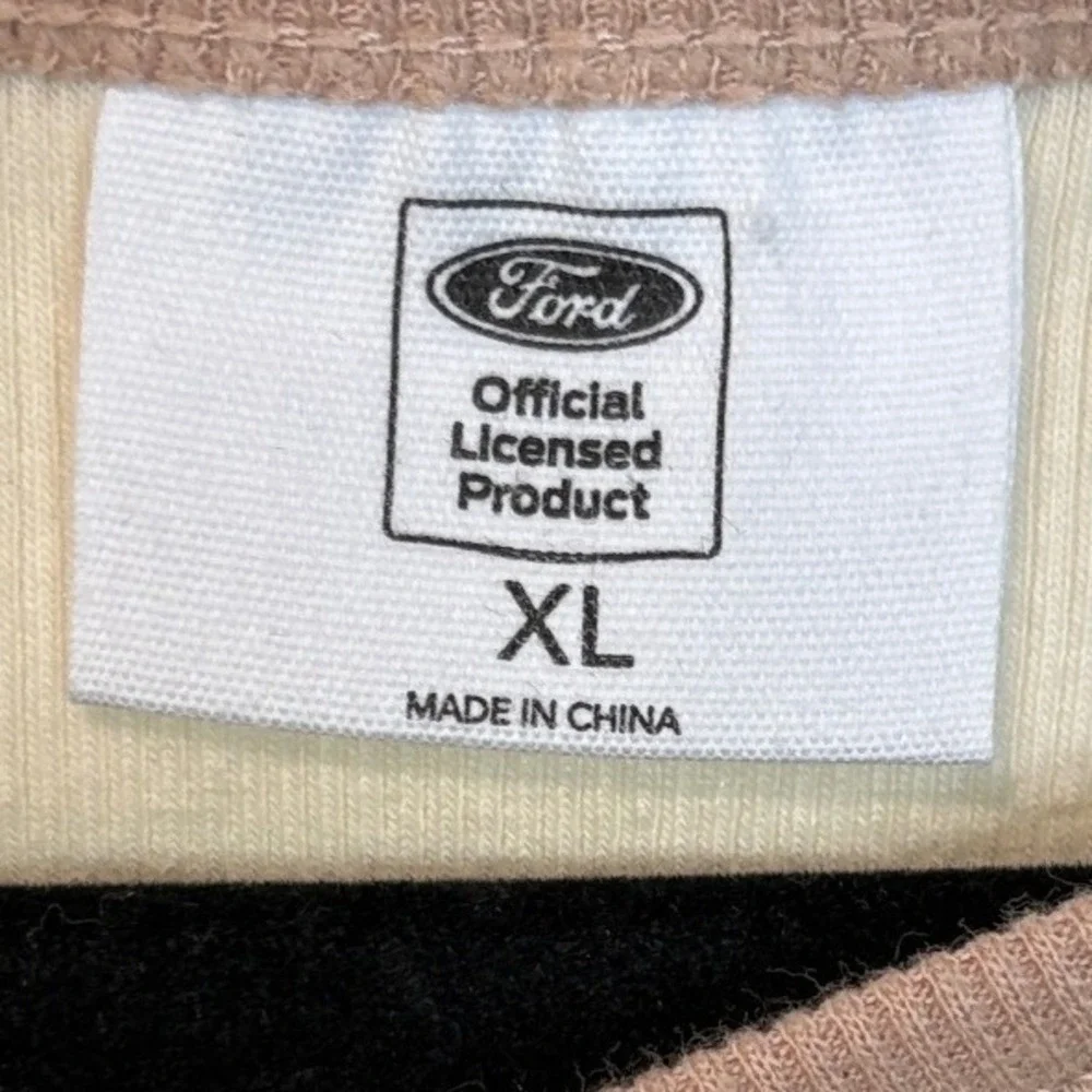 Grayson Threads Ford Bronco Graphic Tee XL Cream Ribbed‎ Built Wild Retro Shirt